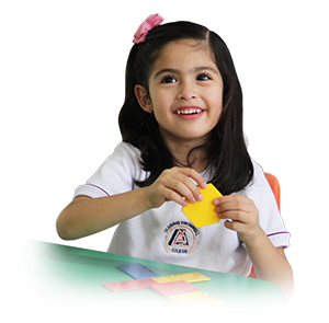 Estudiante de nivel preescolar del Colegio Oliverio Cromwell